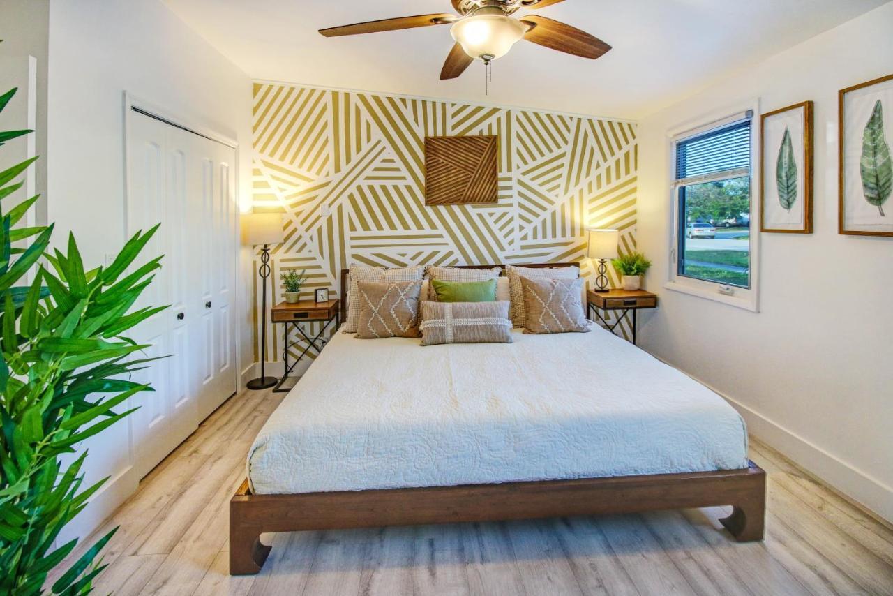 Private Heated Pool Oasis Pet-Friendly Retreat Short Or Long Stays Sleeps 2-8 Ppl Pompano Beach Esterno foto