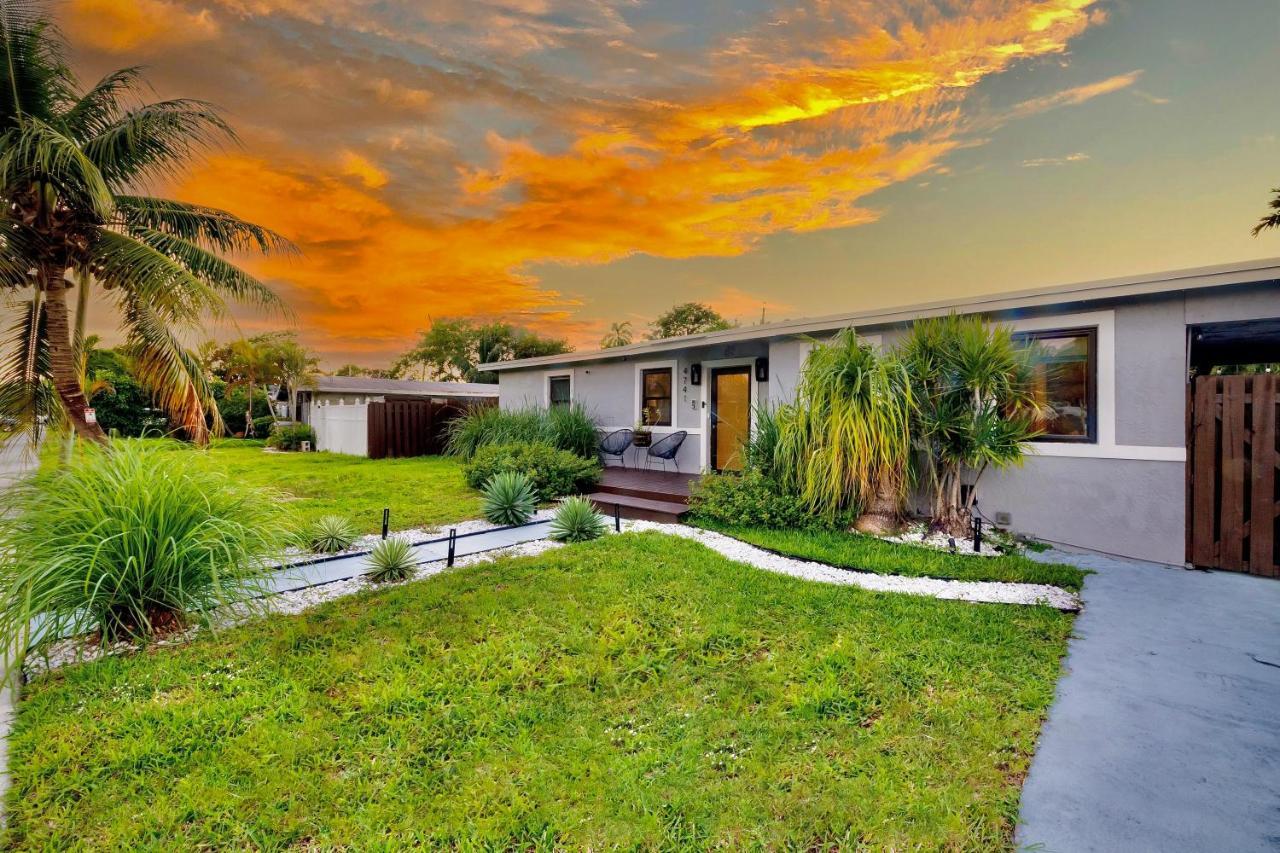 Private Heated Pool Oasis Pet-Friendly Retreat Short Or Long Stays Sleeps 2-8 Ppl Pompano Beach Esterno foto