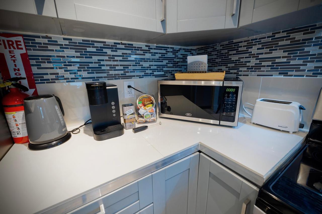 Private Heated Pool Oasis Pet-Friendly Retreat Short Or Long Stays Sleeps 2-8 Ppl Pompano Beach Esterno foto