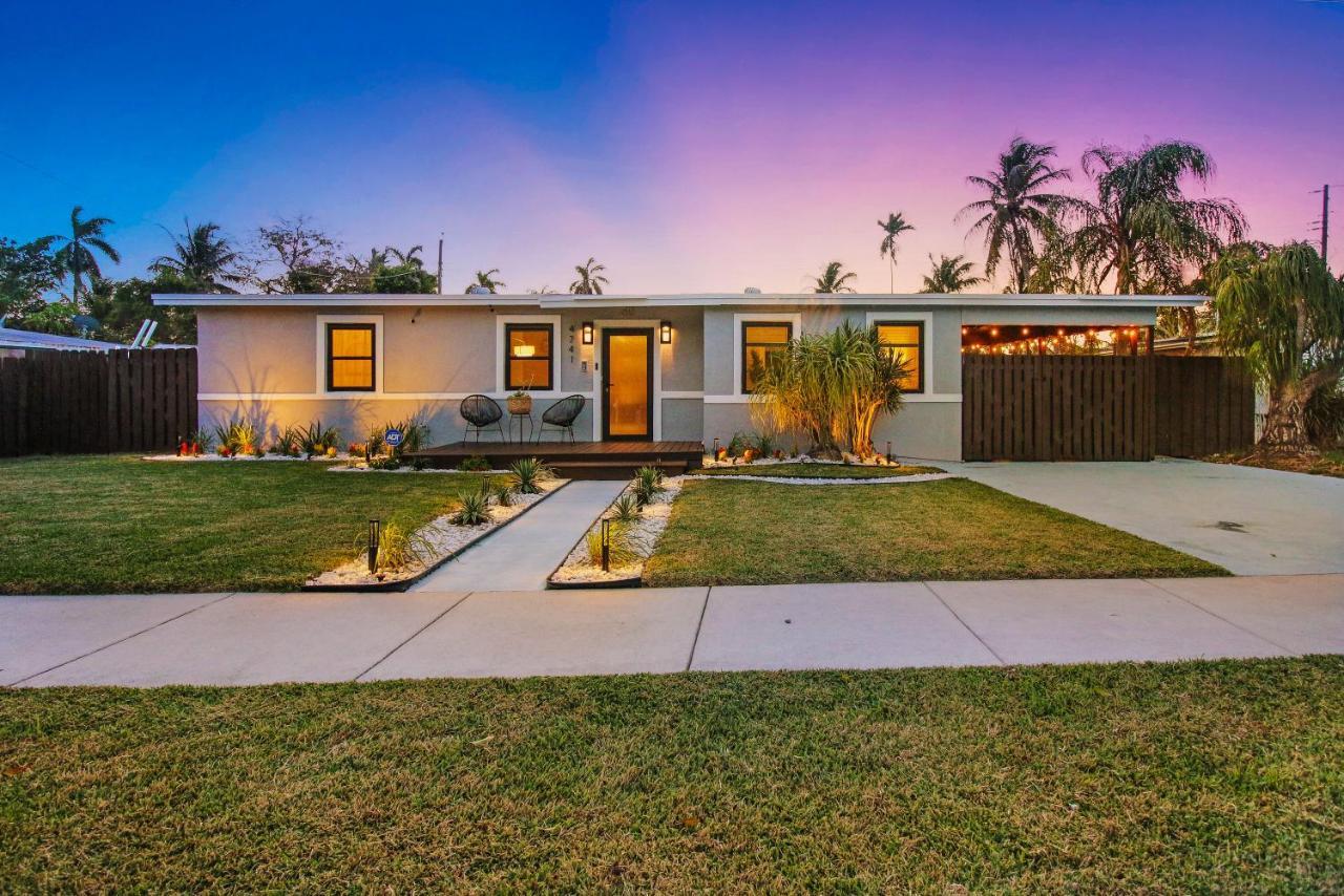 Private Heated Pool Oasis Pet-Friendly Retreat Short Or Long Stays Sleeps 2-8 Ppl Pompano Beach Esterno foto